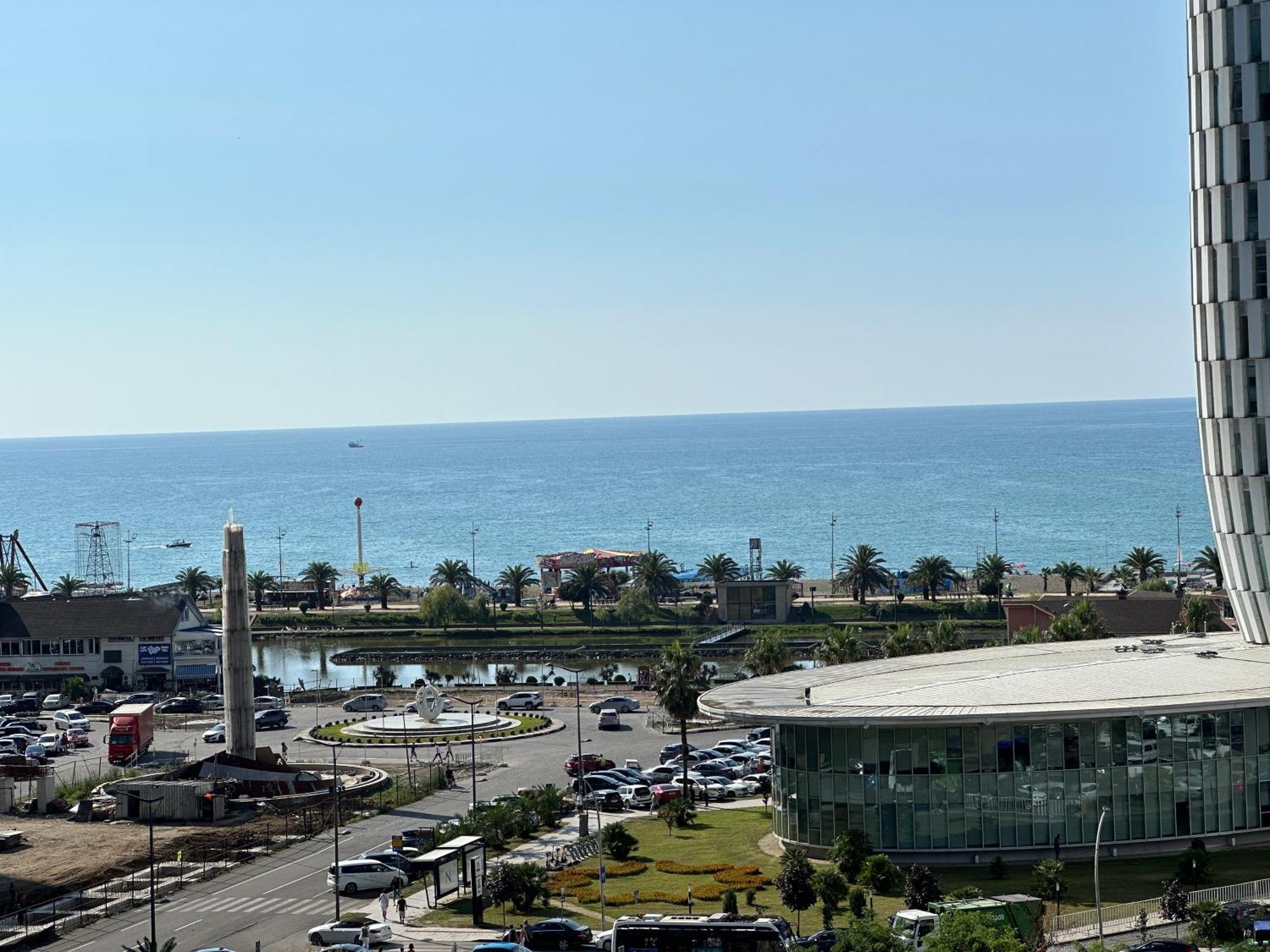 Апартамент У Моря Batumi Kültér fotó